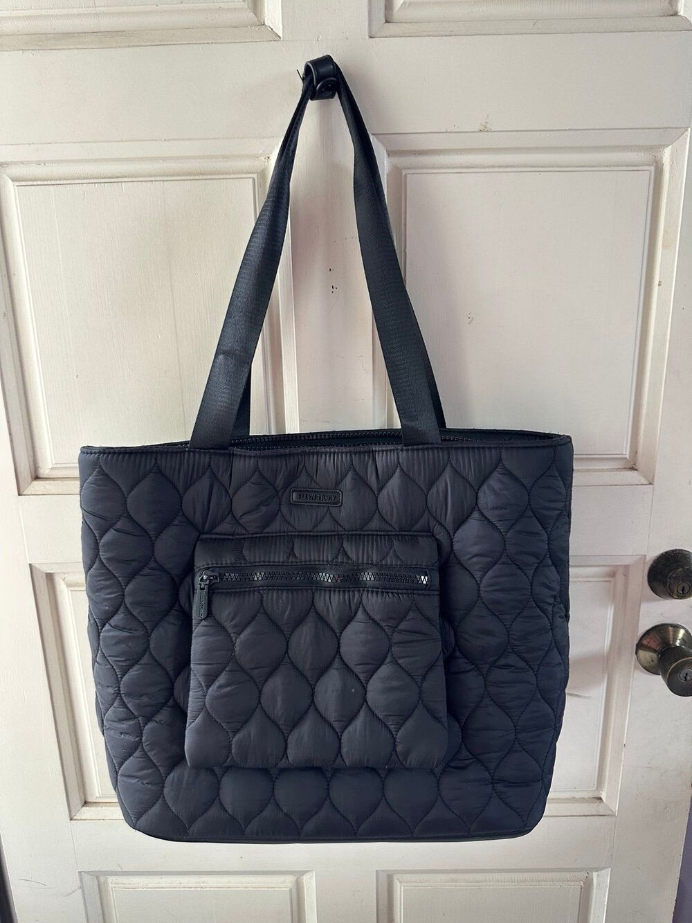 Ellen Tracy Nylon Scalloped Quilted Puffer Top Zipper Travel Laptop Tote